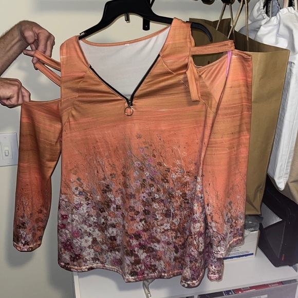 Tops - 3x orange with flower shoulderless slim fit.